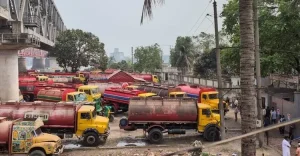 তেলের প্রধান ডিপোগুলোতে সেনাবাহিনী মোতায়েনের সিদ্ধান্ত স্টাফ রিপোর্টার